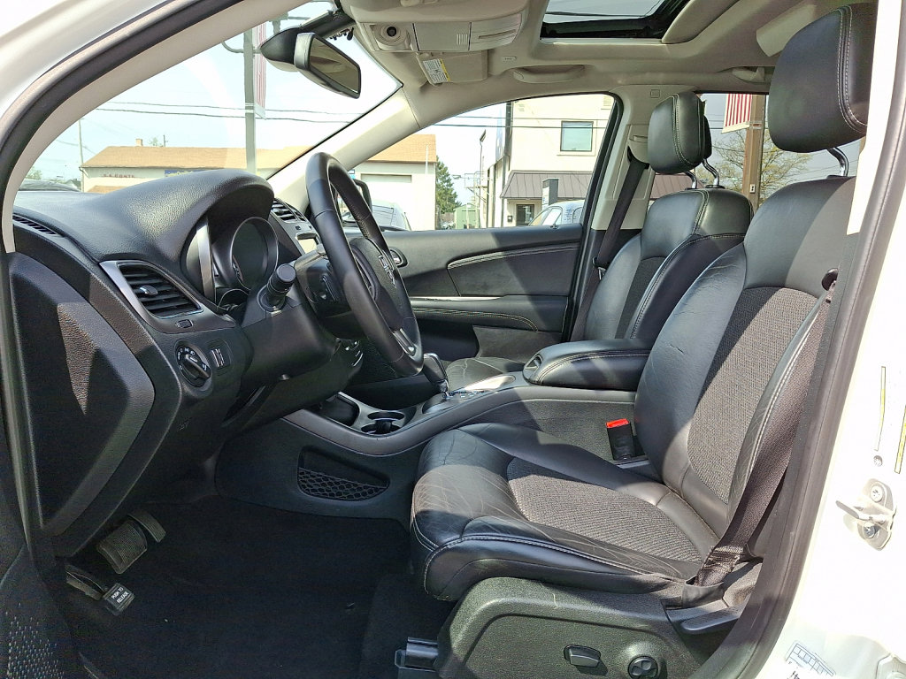 Used 2020 Dodge Journey Crossroad image 24