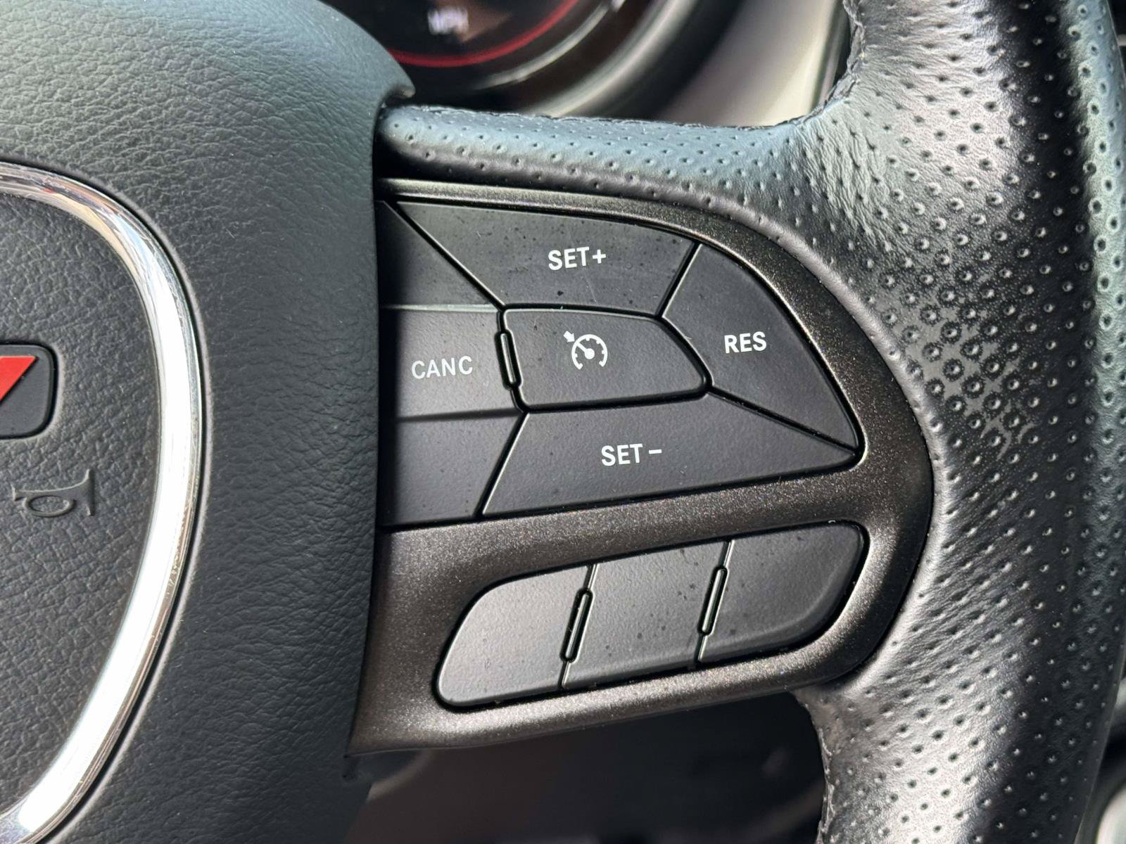 Used 2022 Dodge Challenger SXT w/ Driver Convenience Group AWD/4WD image 19