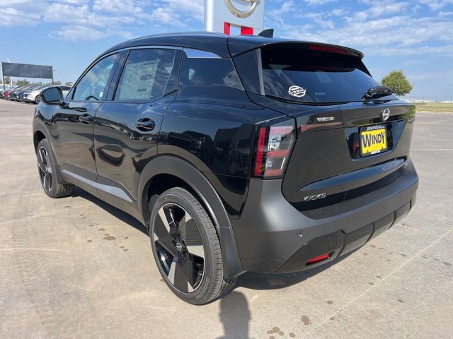 New 2026 Nissan Kicks SR image 5