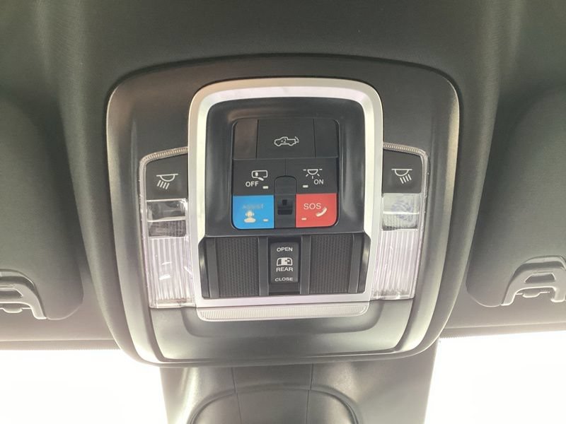New 2026 RAM 2500 Laramie w/ Night Edition AWD/4WD image 30