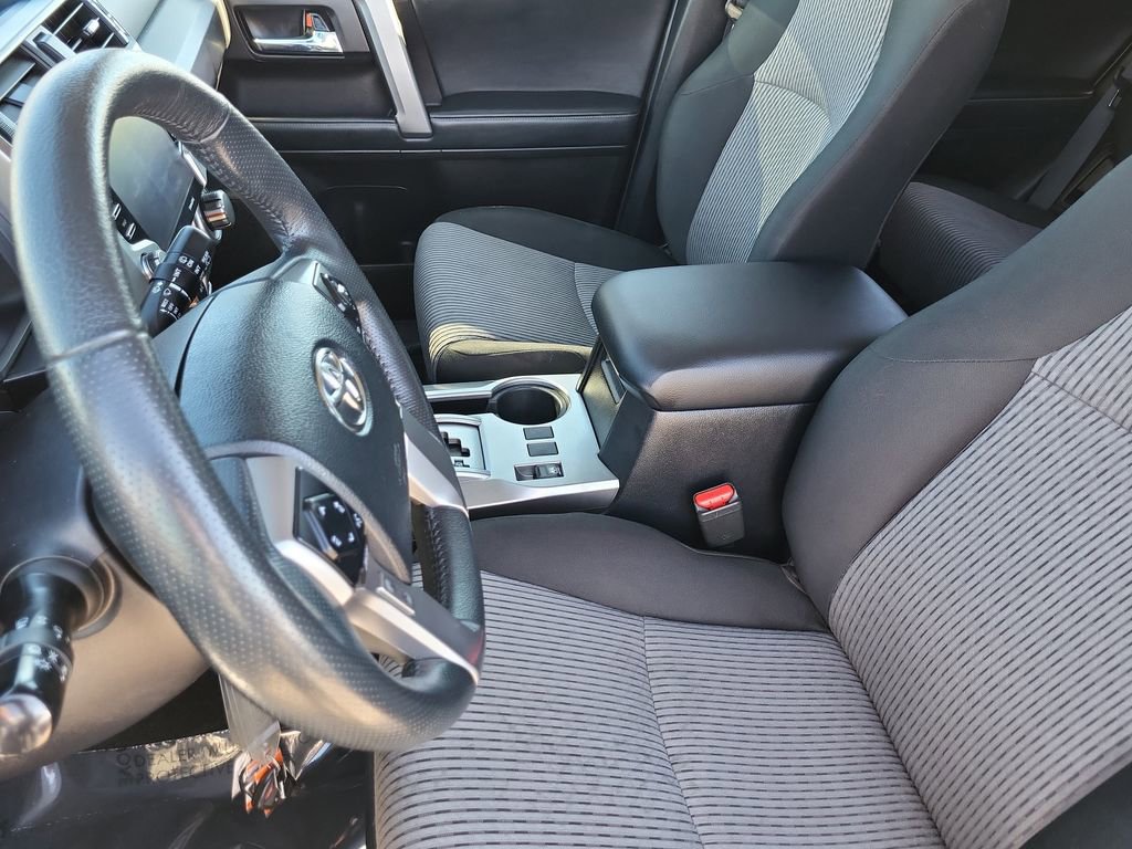 Used 2020 Toyota 4Runner SR5 image 12