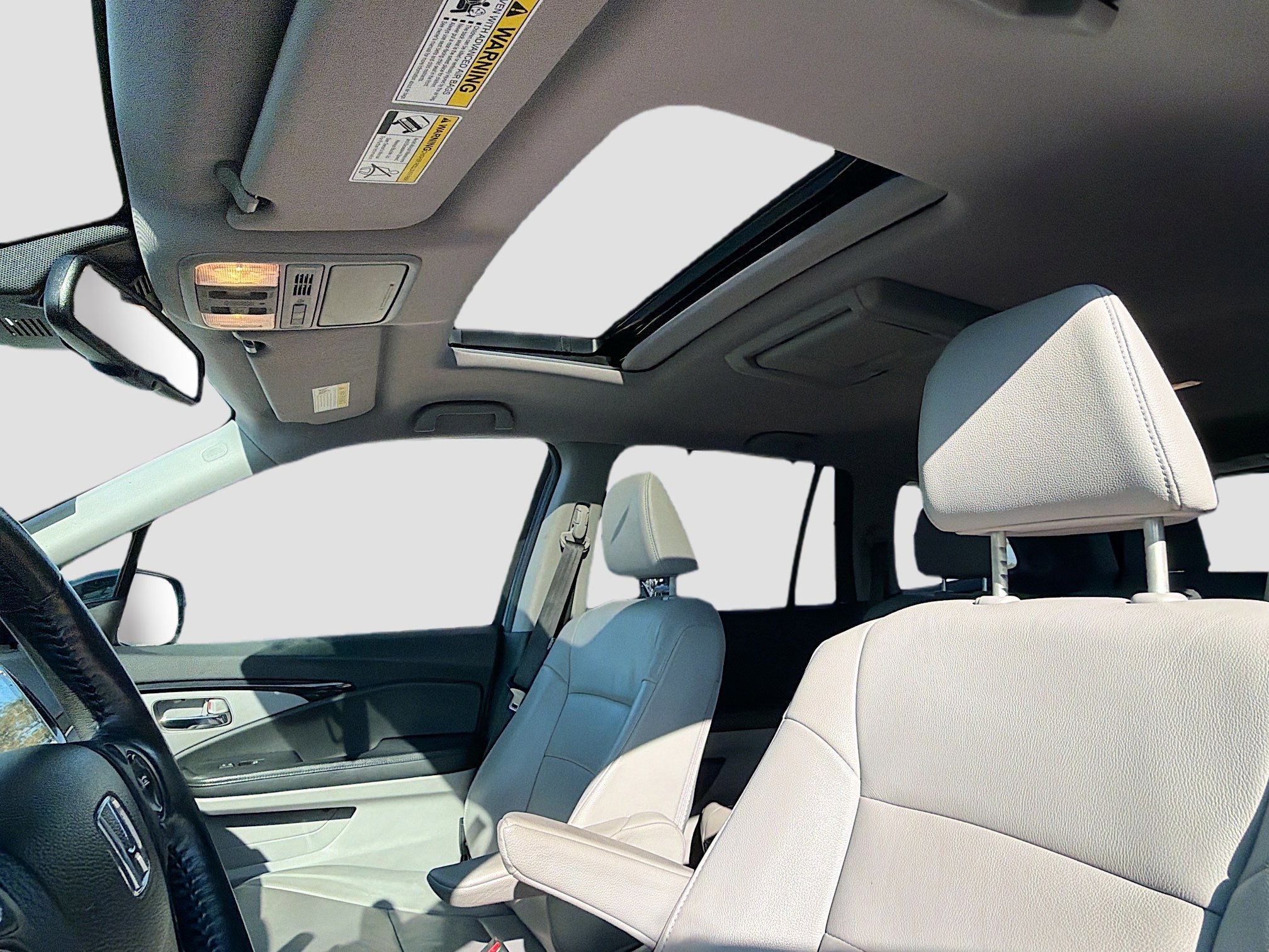 Used 2017 Honda Pilot Touring image 28