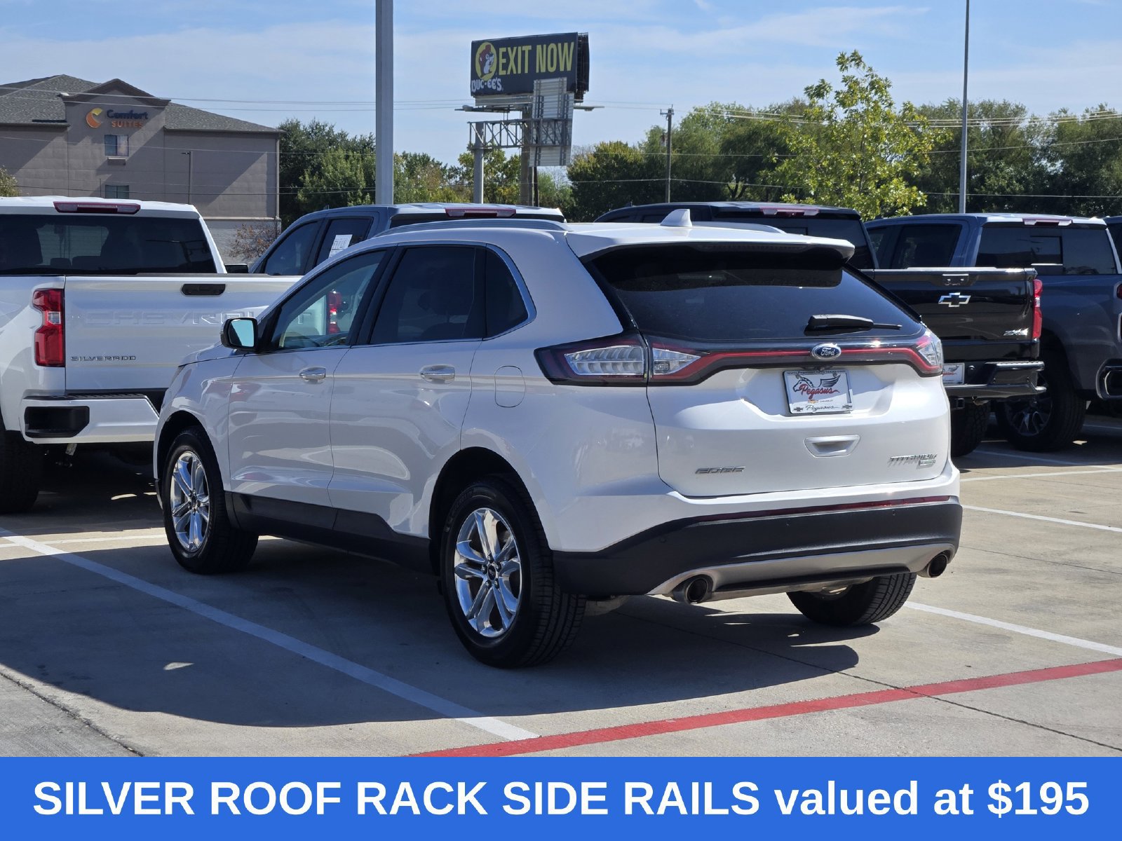 Used 2017 Ford Edge Titanium w/ Technology Package FWD image 5