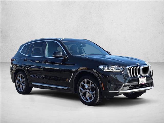 Certified 2022 BMW X3 xDrive30i w/ Convenience Package AWD/4WD image 3