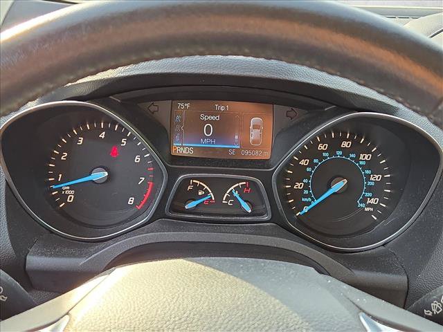 Used 2015 Ford Escape Titanium w/ Equipment Group 301A FWD image 9