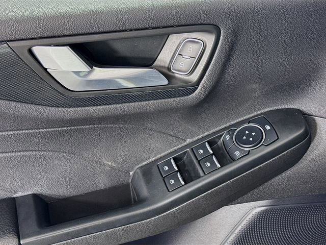Used 2025 Ford Escape ST-Line FWD image 17
