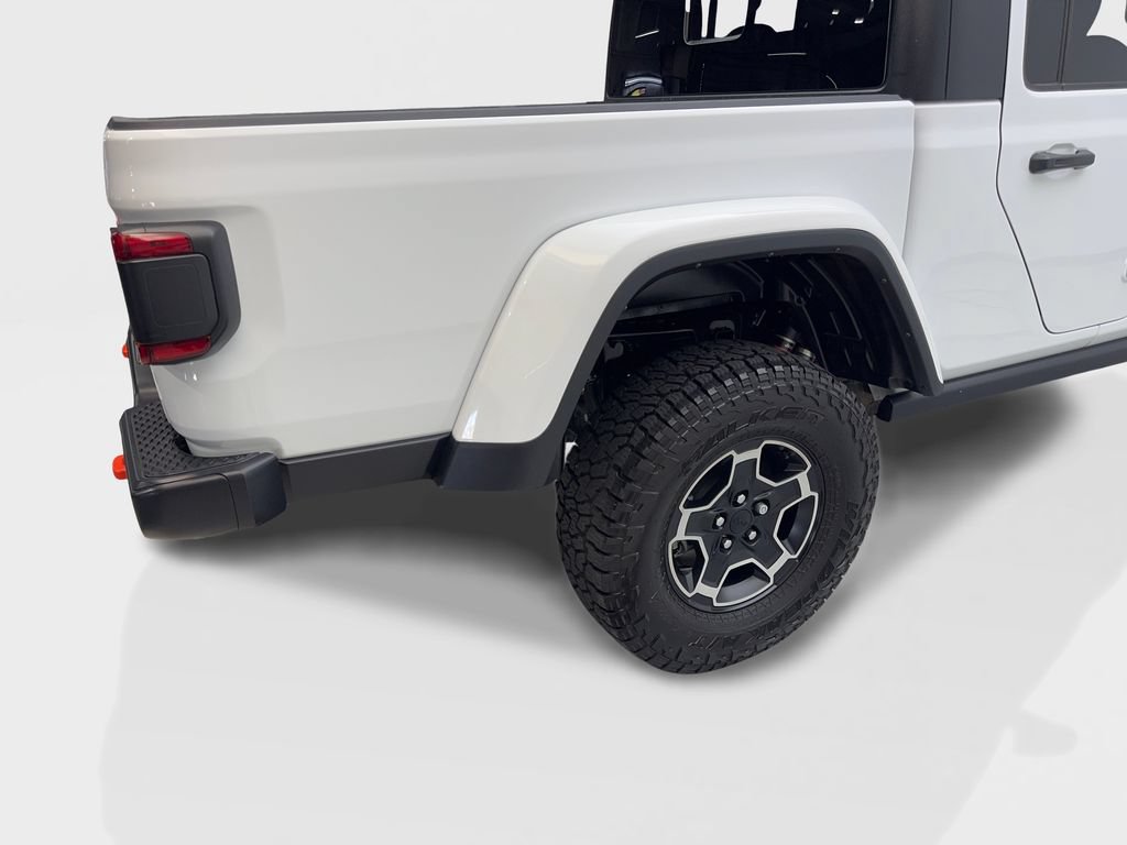 Used 2023 Jeep Gladiator Mojave w/ LED Lighting Group AWD/4WD image 17
