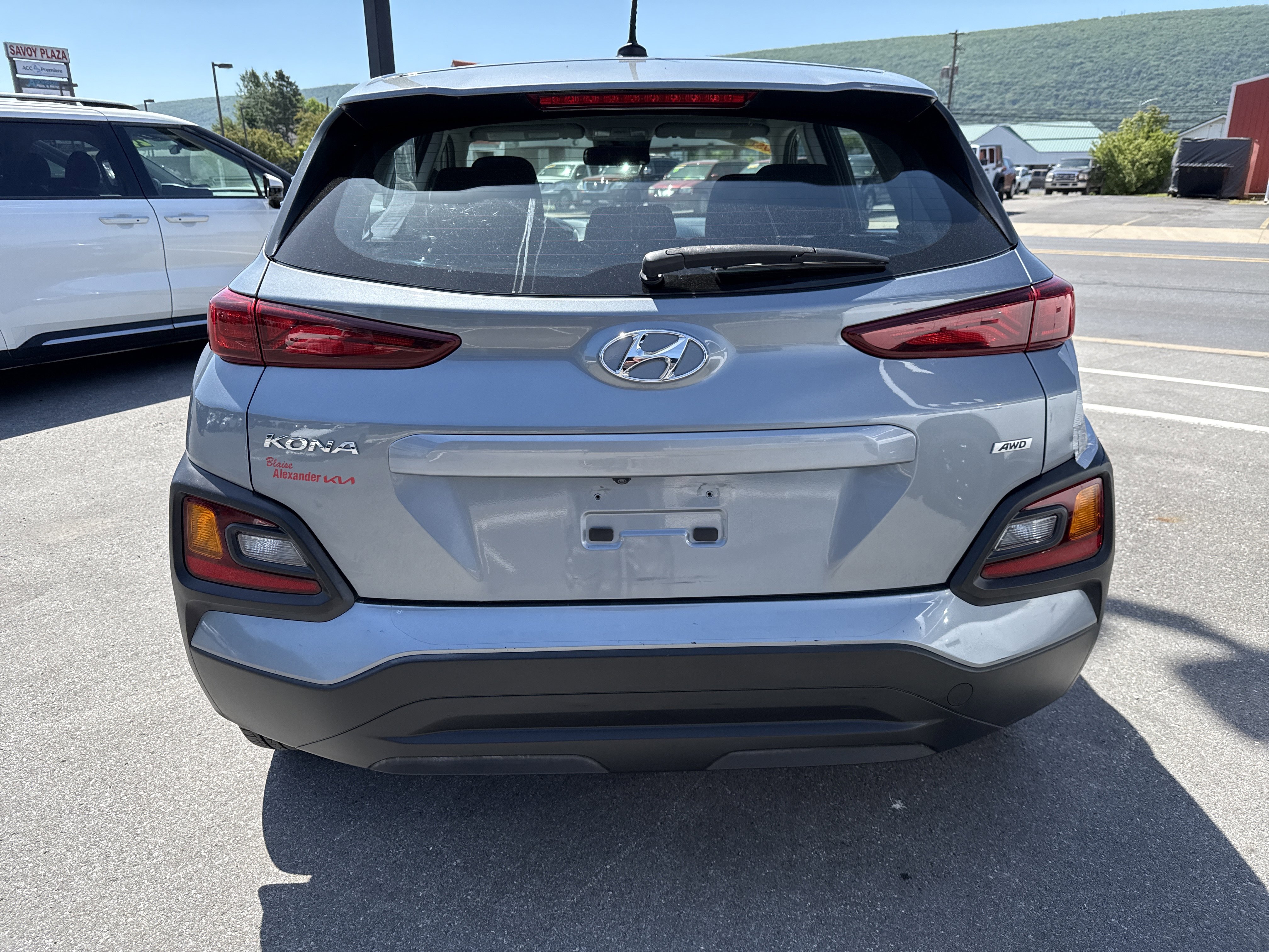 Used 2019 Hyundai Kona SE AWD/4WD image 4