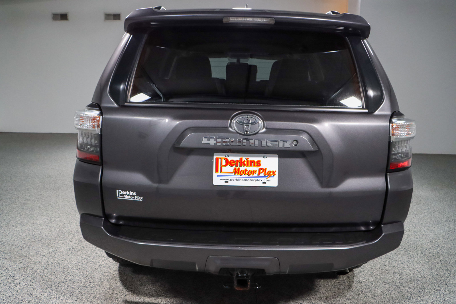 Used 2019 Toyota 4Runner SR5 image 8