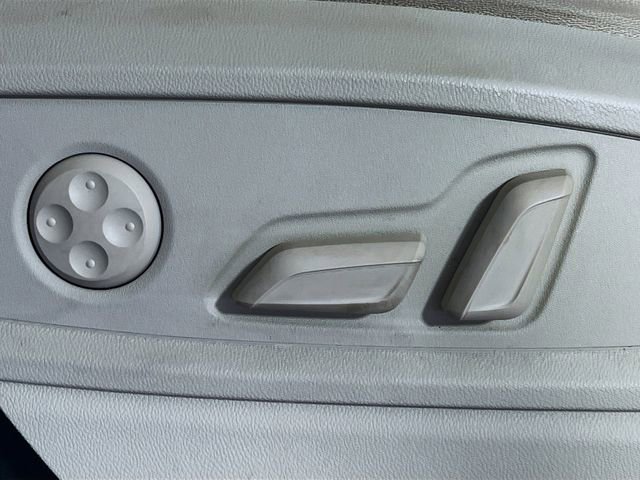 Used 2023 Audi Q5 e Prestige image 13