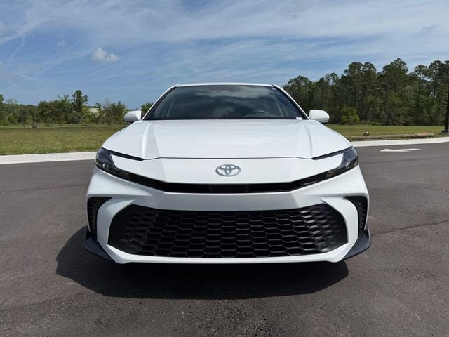 Used 2026 Toyota Camry SE FWD image 15