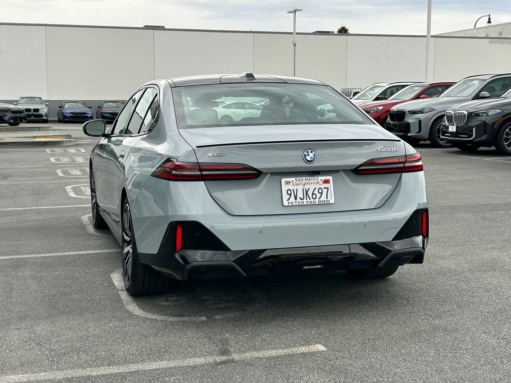 Used 2026 BMW 550e xDrive AWD/4WD image 3