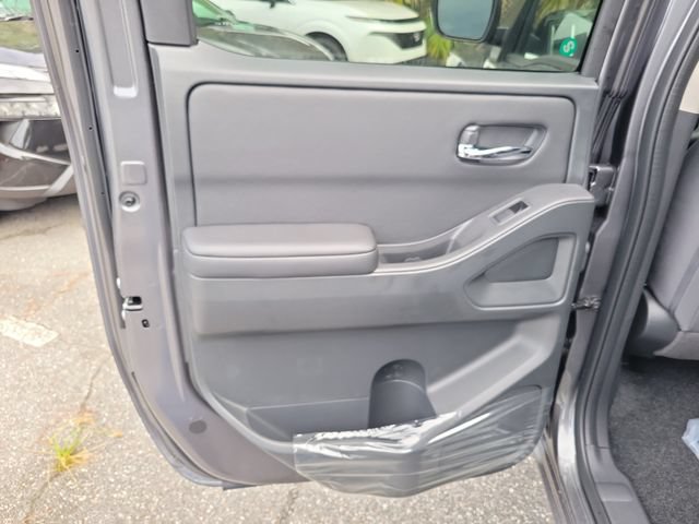 New 2026 Nissan Frontier SV w/ All-Weather Content Package AWD/4WD image 11