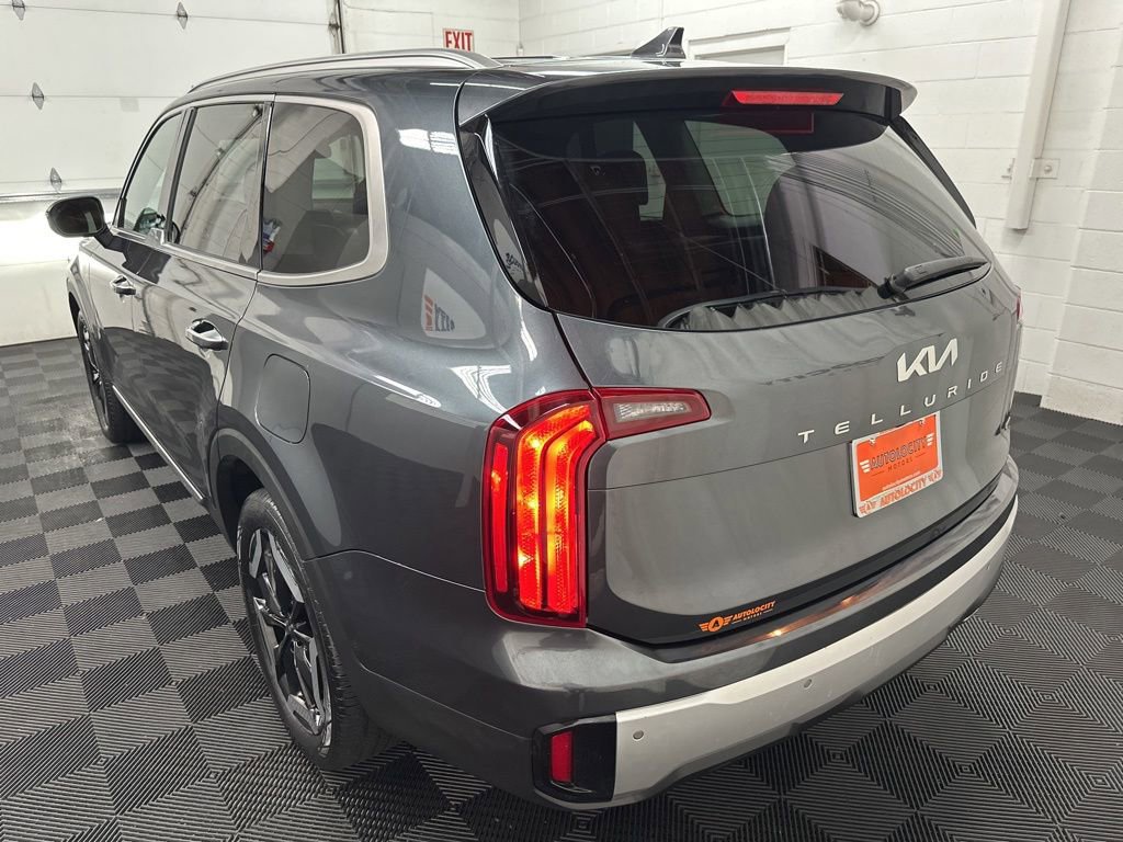 Used 2023 Kia Telluride S AWD/4WD image 8
