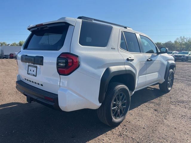 Used 2026 Toyota 4Runner SR5 AWD/4WD image 5