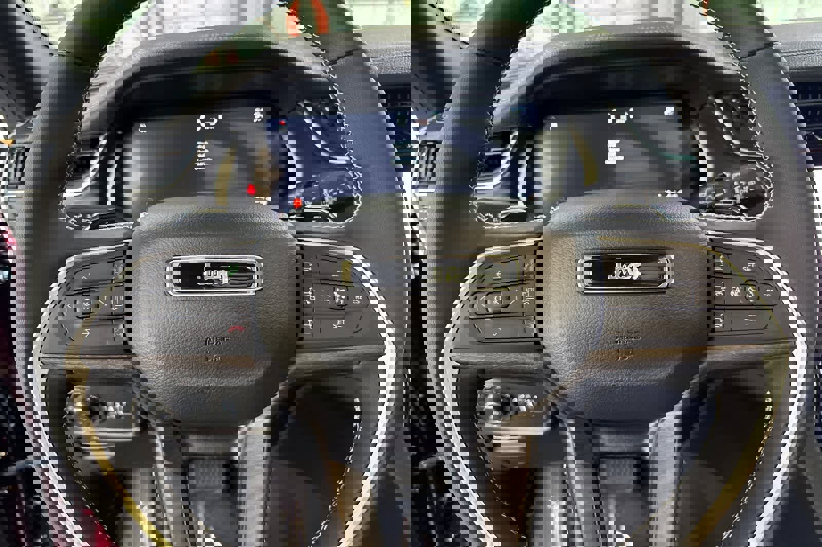 New 2025 Jeep Grand Cherokee Limited w/ Black Appearance Package image 26