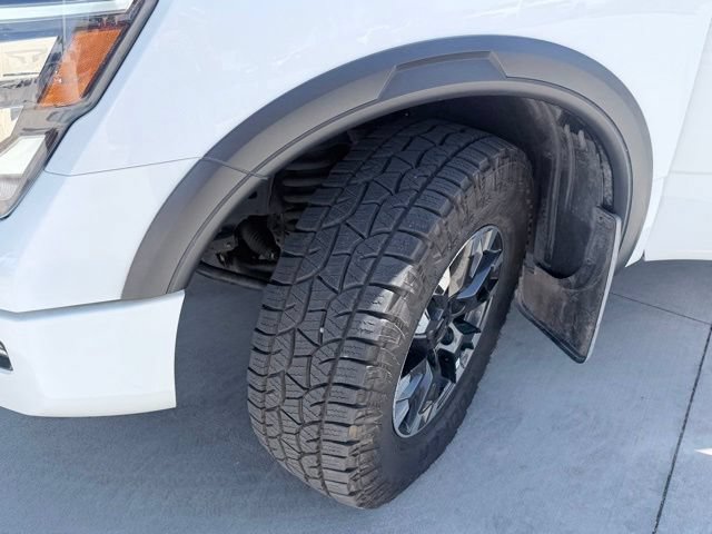 Used 2021 Nissan Titan PRO-4X w/ Off Road Protection Package AWD/4WD image 37