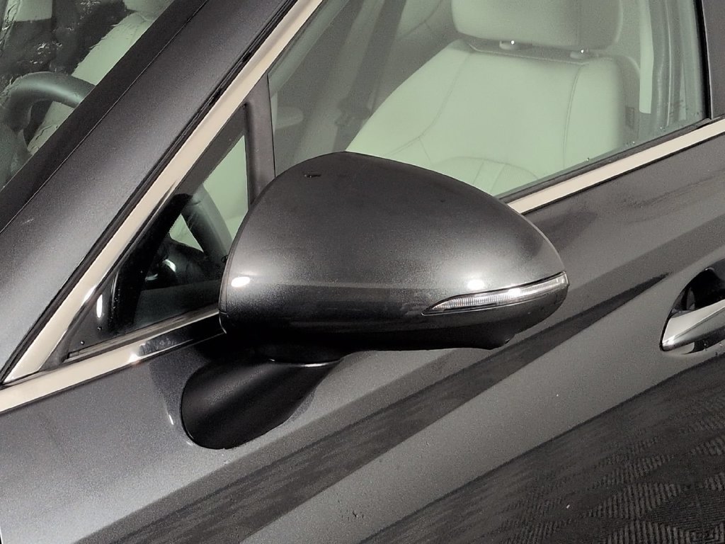 Used 2023 Hyundai Sonata Limited w/ Preferred Accessory Package FWD image 14
