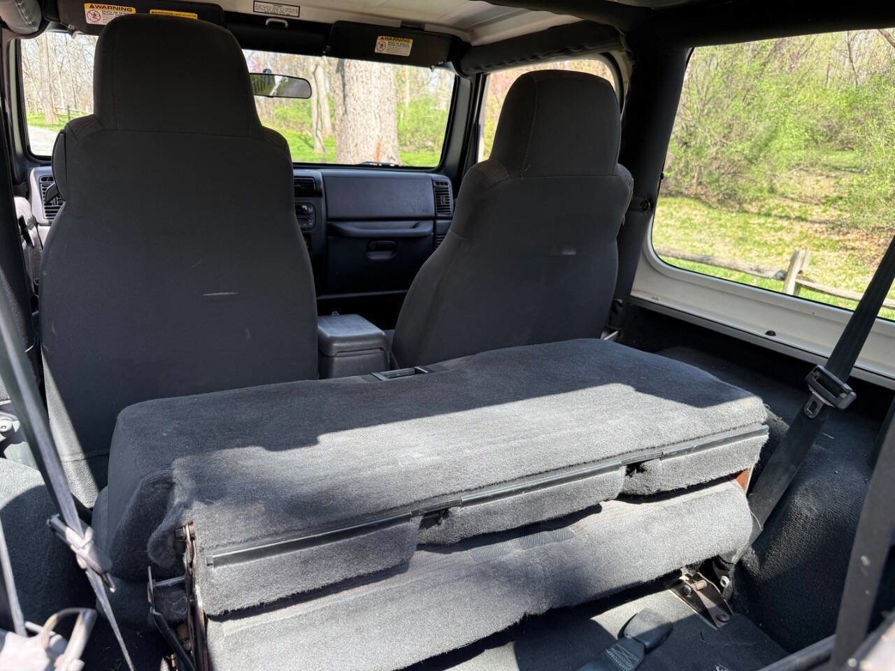 Used 2003 Jeep Wrangler SE image 43
