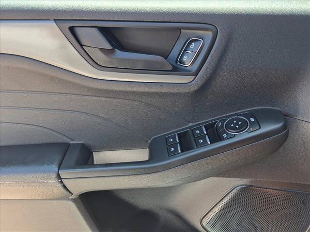 Used 2023 Ford Escape Active AWD/4WD image 15