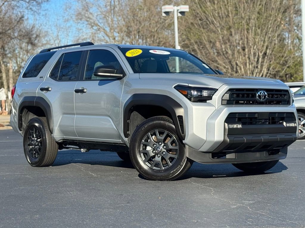 Used 2025 Toyota 4Runner SR5 image 2