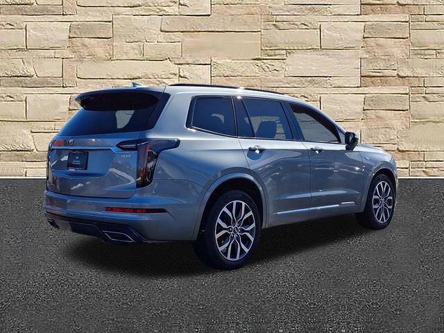 Used 2024 Cadillac XT6 Sport w/ LPO, Floor Liner Package image 4