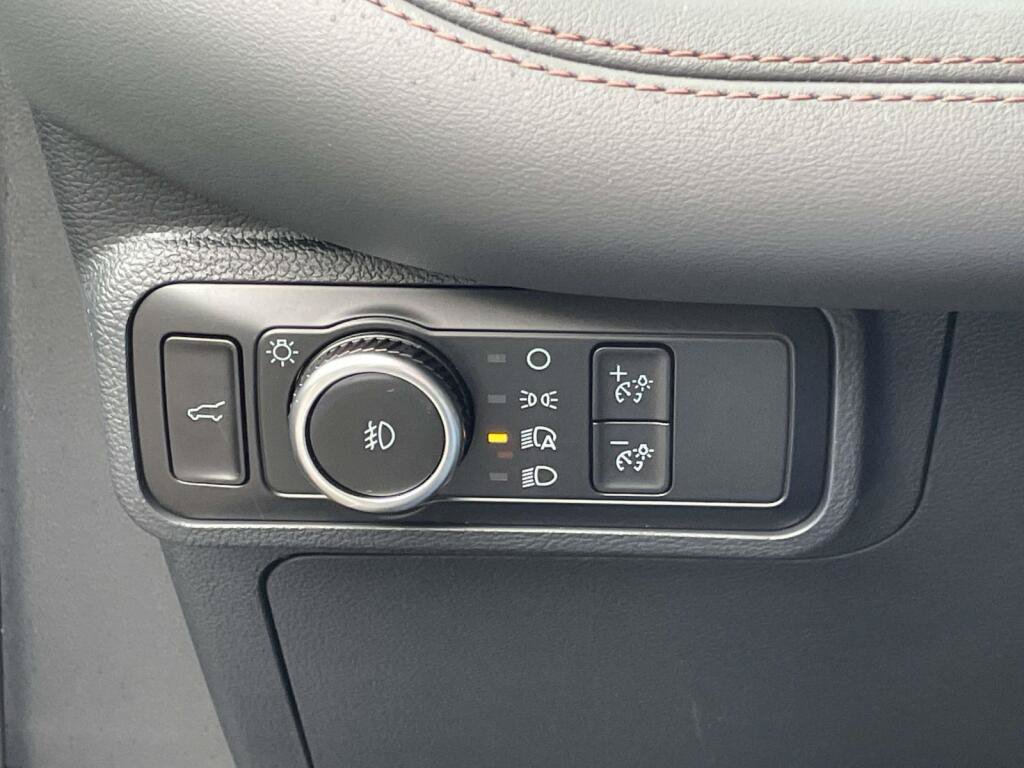 New 2026 Ford Explorer Active w/ Active Comfort Package AWD/4WD image 31