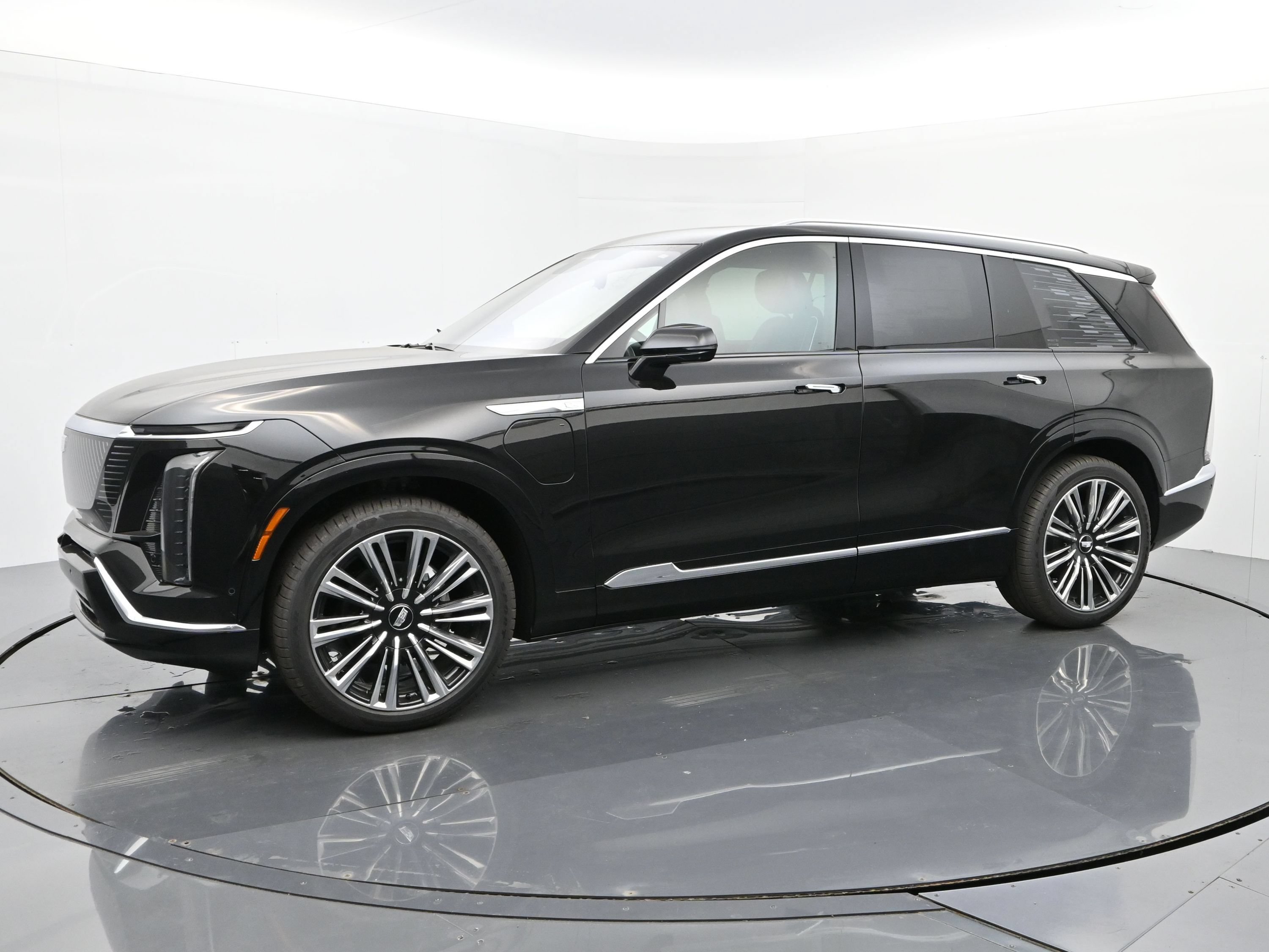 New 2026 Cadillac Vistiq Premium Luxury w/ LPO, Floor Liner Package AWD/4WD image 2