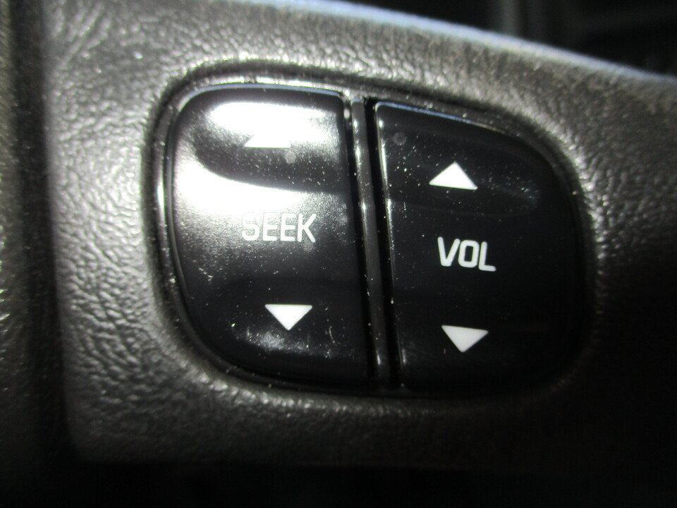 Used 2005 Chevrolet Silverado 2500 LS w/ Heavy-Duty Power Package AWD/4WD image 35