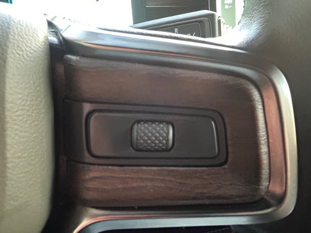 Used 2022 Rivian R1T Adventure AWD/4WD image 25