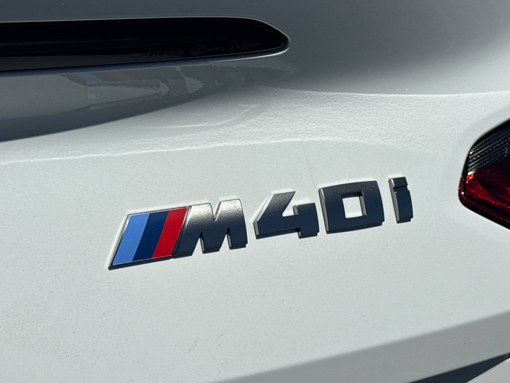 Used 2026 BMW Z4 M40i w/ Premium Package RWD image 10