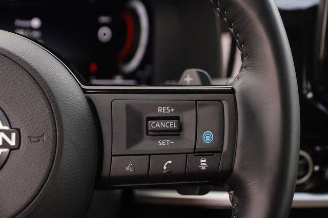 Used 2024 Nissan Pathfinder Platinum AWD/4WD image 15