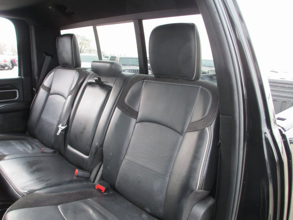 Used 2022 RAM 3500 Laramie image 21