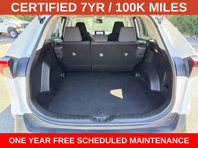 Used 2024 Toyota RAV4 LE AWD/4WD image 12