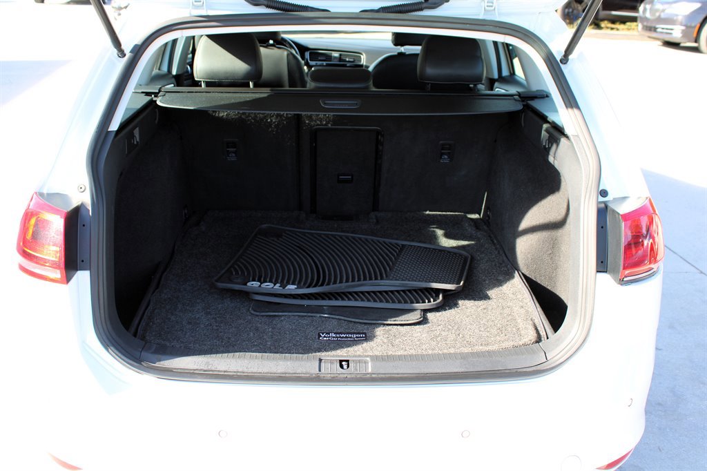 Used 2015 Volkswagen Golf SEL image 33