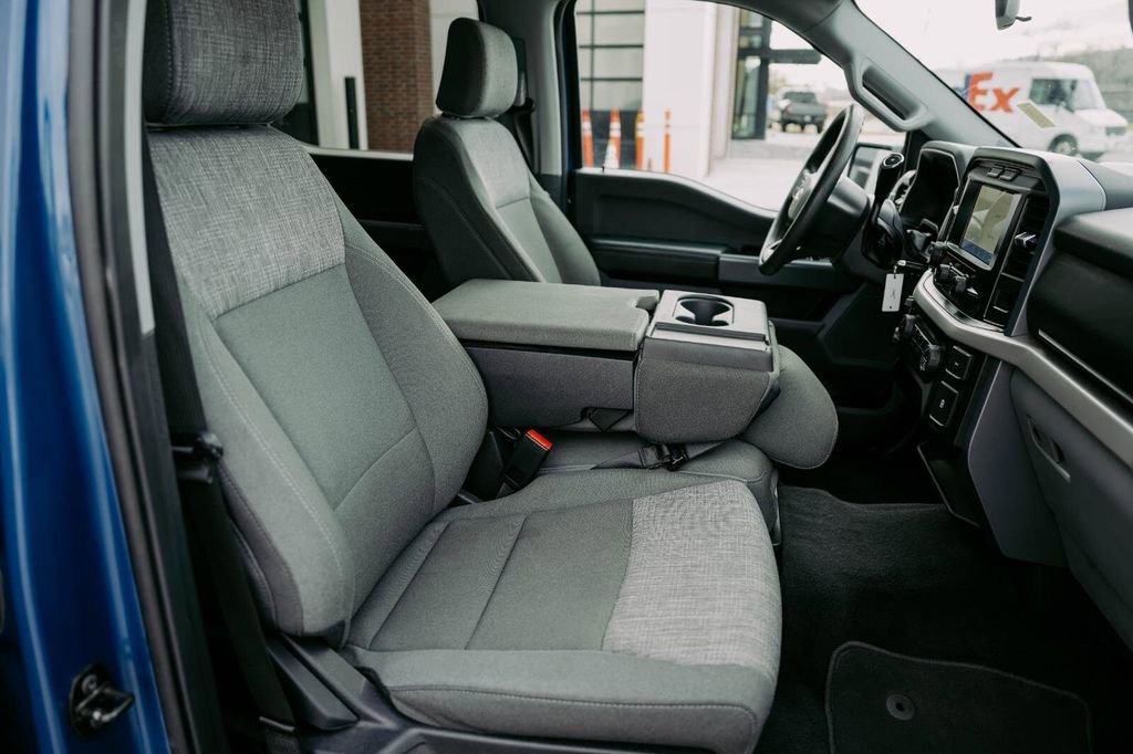 Used 2023 Ford F150 XLT w/ Trailer Tow Package image 14