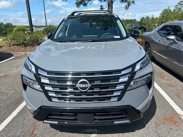 Certified 2026 Nissan Rogue Platinum w/ Platinum Premium Package AWD/4WD image 12