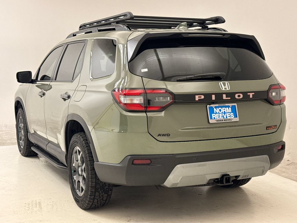 New 2026 Honda Pilot TrailSport image 7