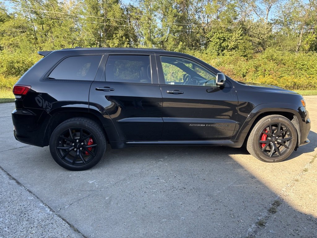 Used 2020 Jeep Grand Cherokee SRT image 8