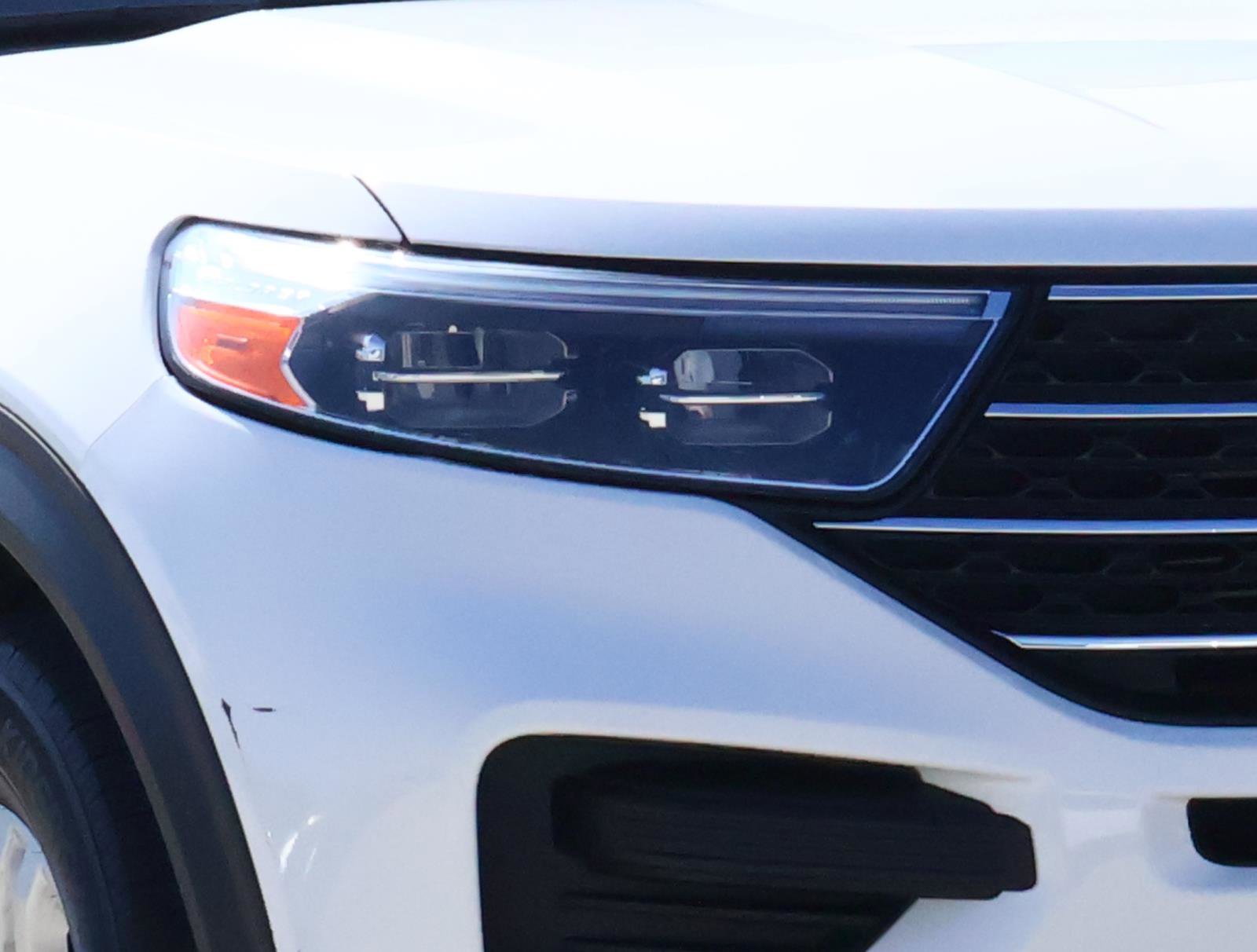 Used 2023 Ford Explorer XLT image 8