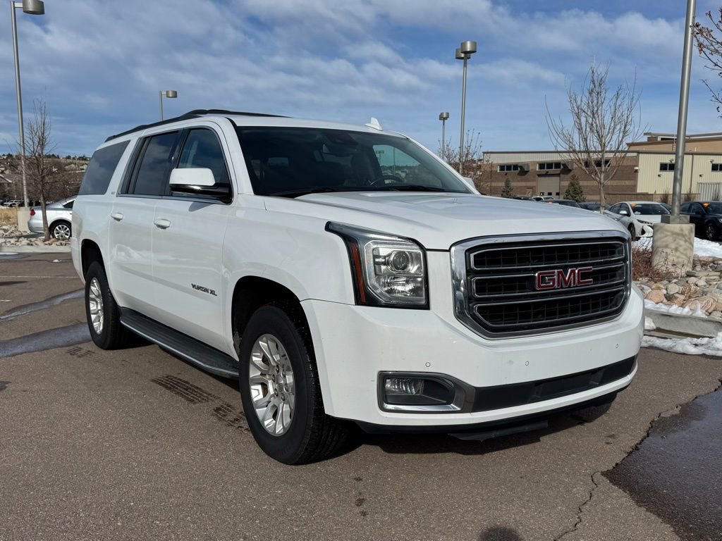 Used 2020 GMC Yukon XL SLT image 1