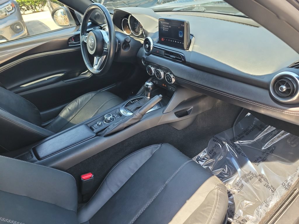 Used 2021 MAZDA MX-5 Miata RF Grand Touring RWD image 13