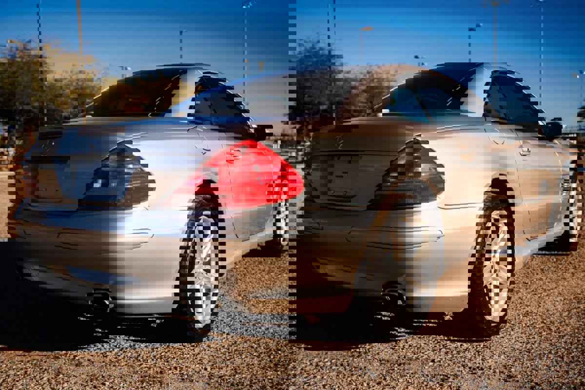 Used 2005 Mercedes-Benz SL 500 image 5