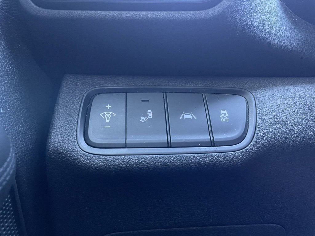 Used 2020 Hyundai Santa Fe SEL image 13