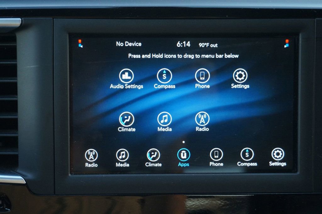 Used 2021 Chrysler Voyager Lxi image 33