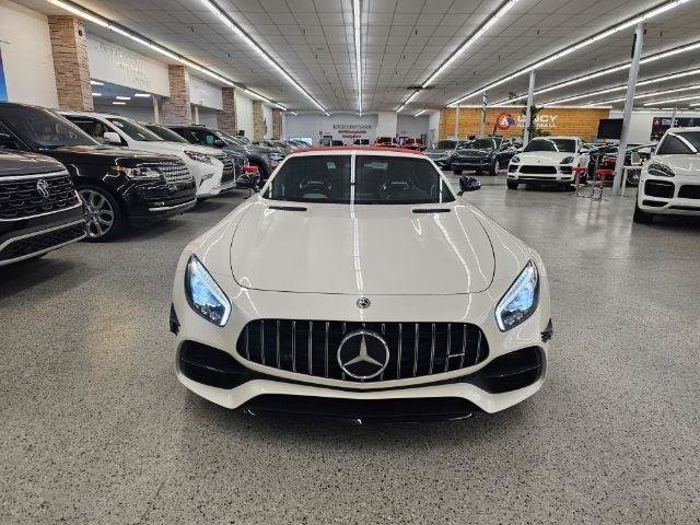 Used 2018 Mercedes-Benz AMG GT Roadster image 3