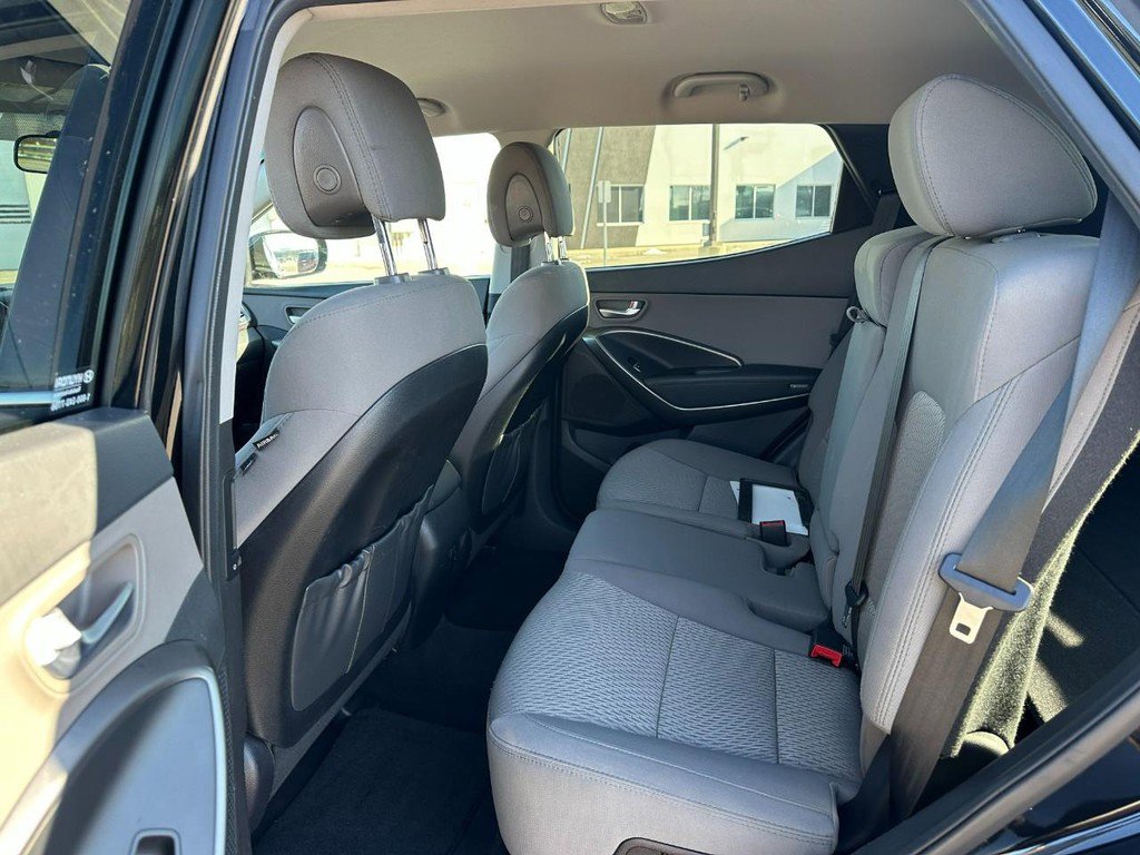 Used 2018 Hyundai Santa Fe Sport image 10