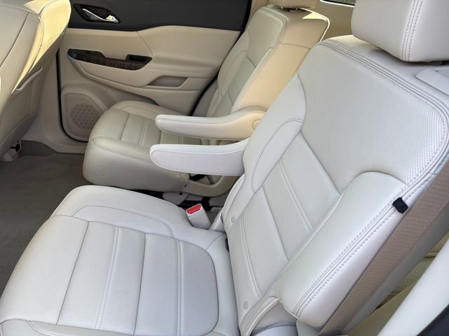 Used 2023 GMC Acadia Denali image 10