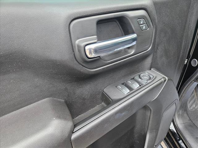 Used 2025 Chevrolet Silverado 1500 Custom image 12