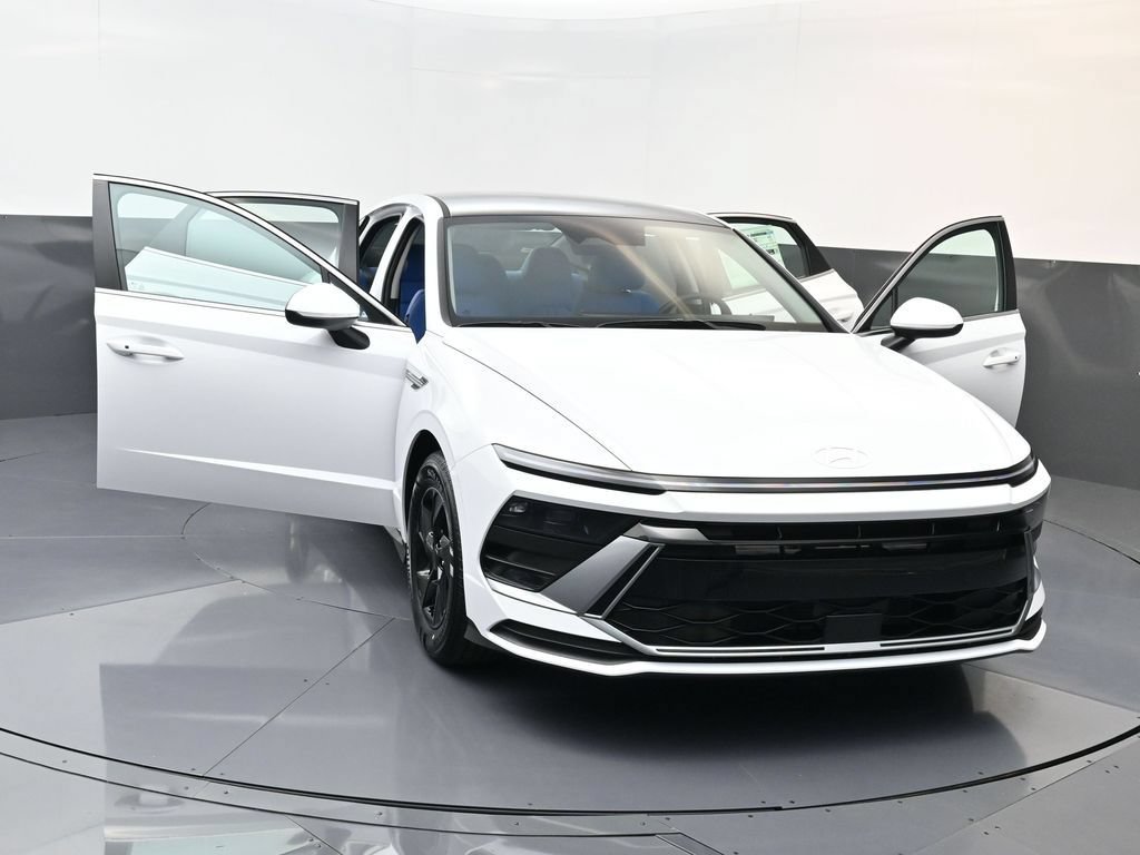 New 2026 Hyundai Sonata SE FWD image 32